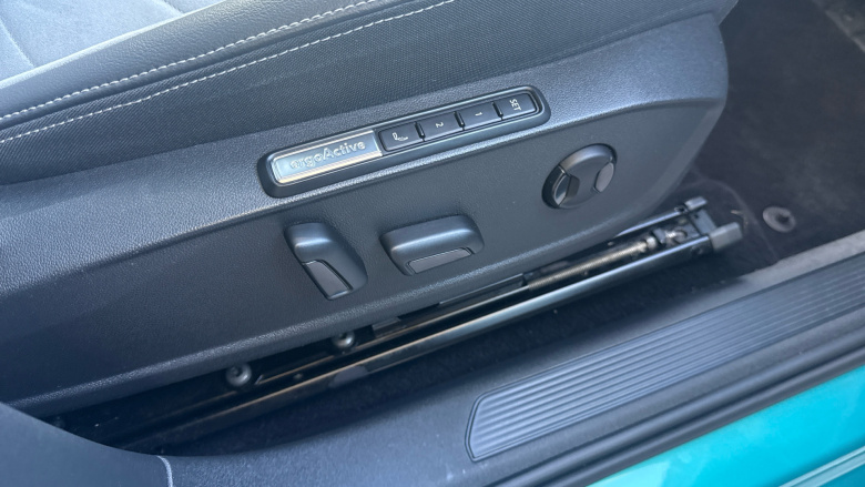 Volkswagen ID.3 150kW Max Pro Performance 58kWh 5dr Auto Electric Hatchback